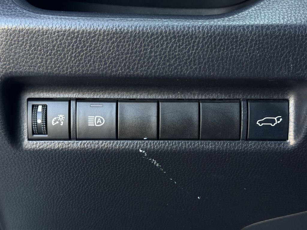Used 2021 Toyota RAV4 SUV