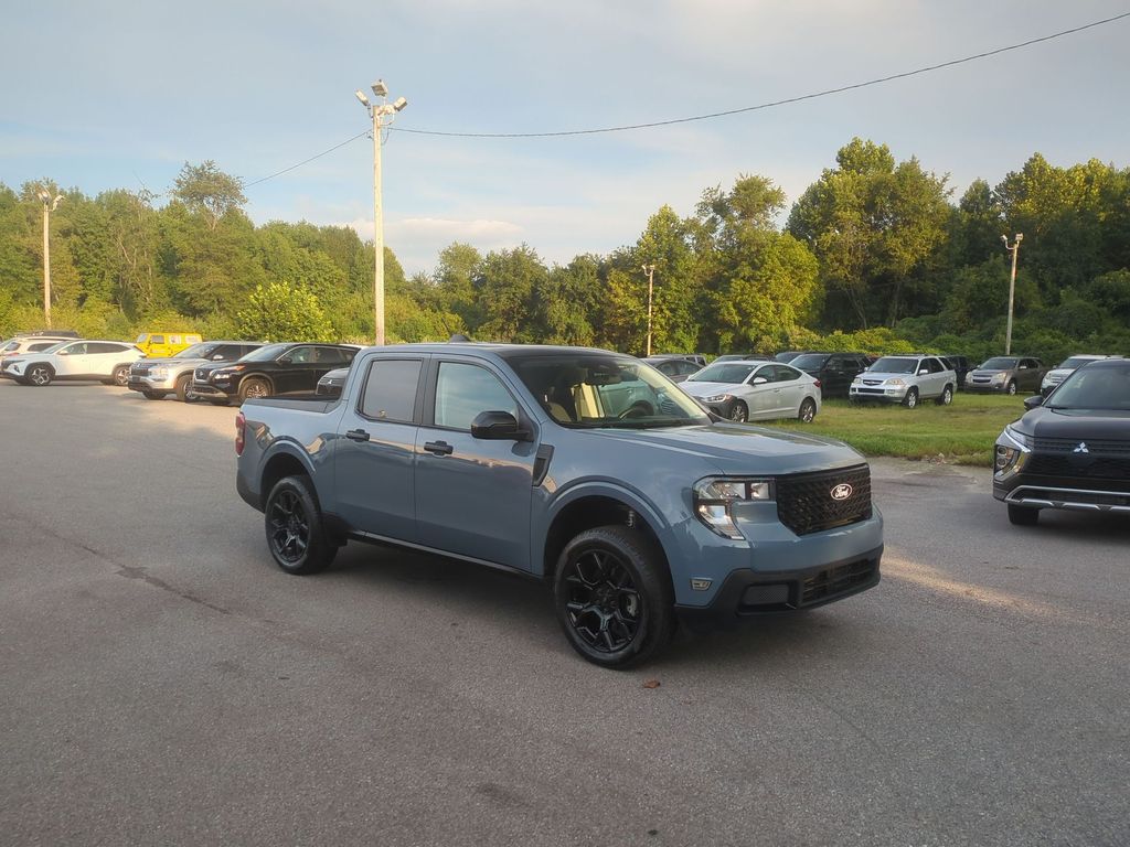 2025 Ford Maverick XLT