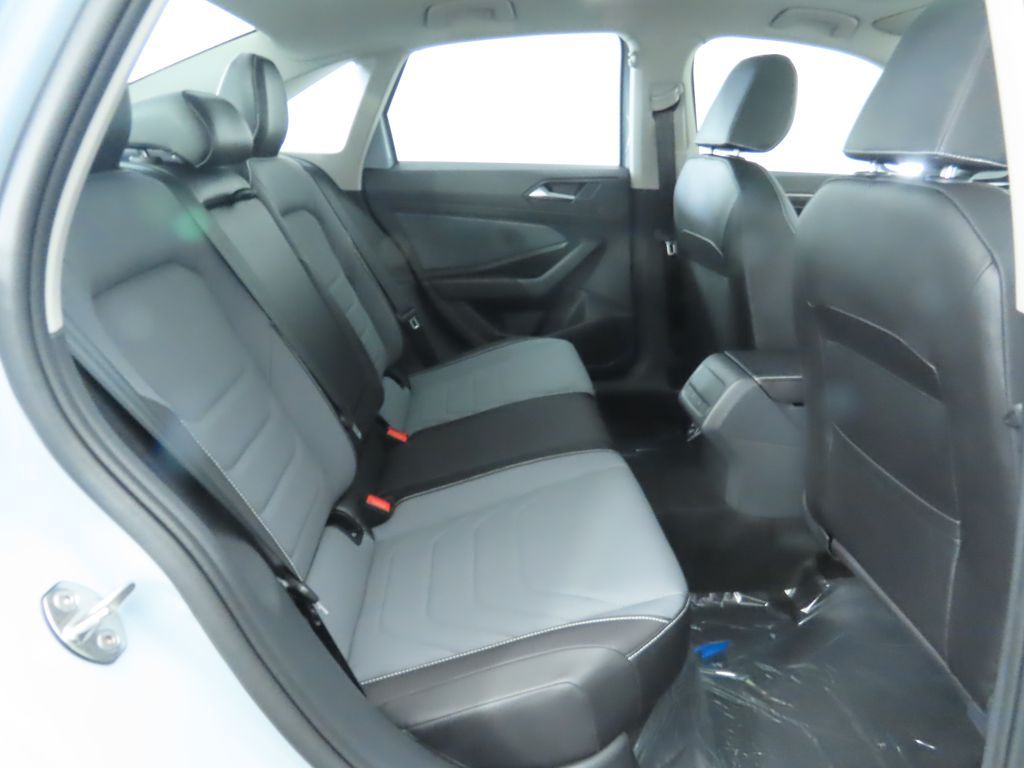 Thumbnail: 2026 Volkswagen Jetta - 23