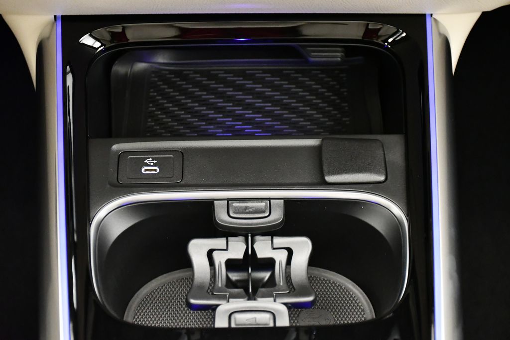 Thumbnail: 2026 Mercedes-Benz GLA - 30