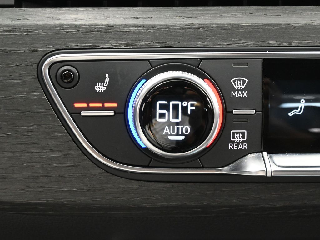 Used 2021 Ibis White Audi 45 S line Premium image 20