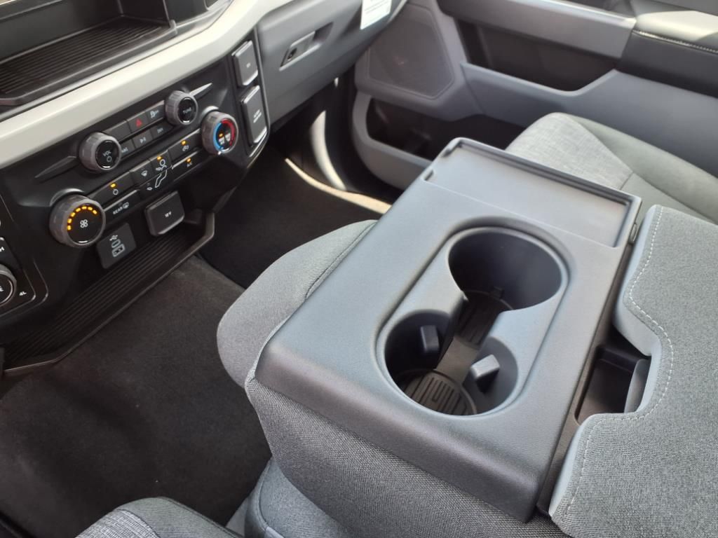 New 2025 White Ford XLT image 23