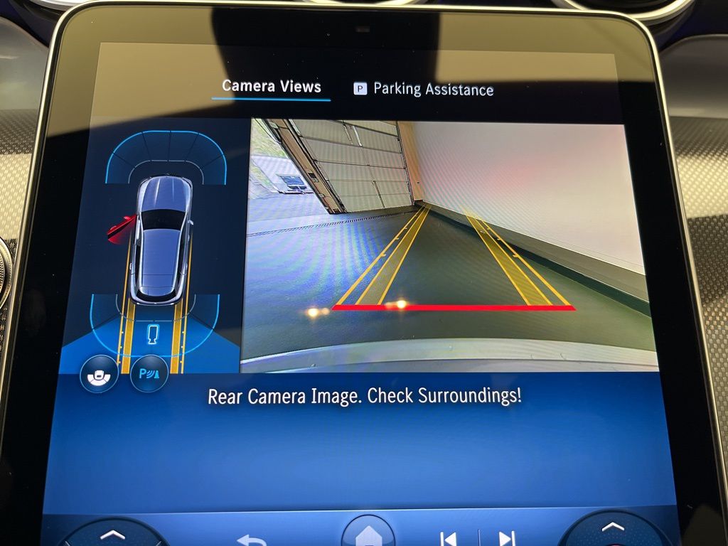 Thumbnail: 2026 Mercedes-Benz GLC - 18