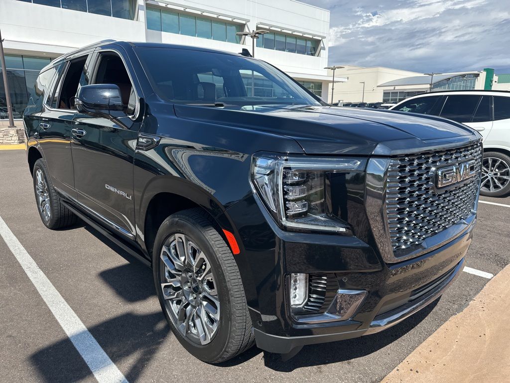 Thumbnail: 2023 GMC Yukon - 3