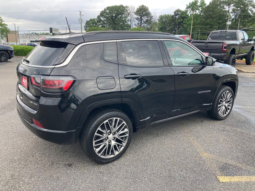 New 2024 Black Jeep Limited image 5