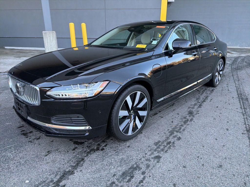 2024 Volvo S90 Recharge T8 Ultimate eAWD