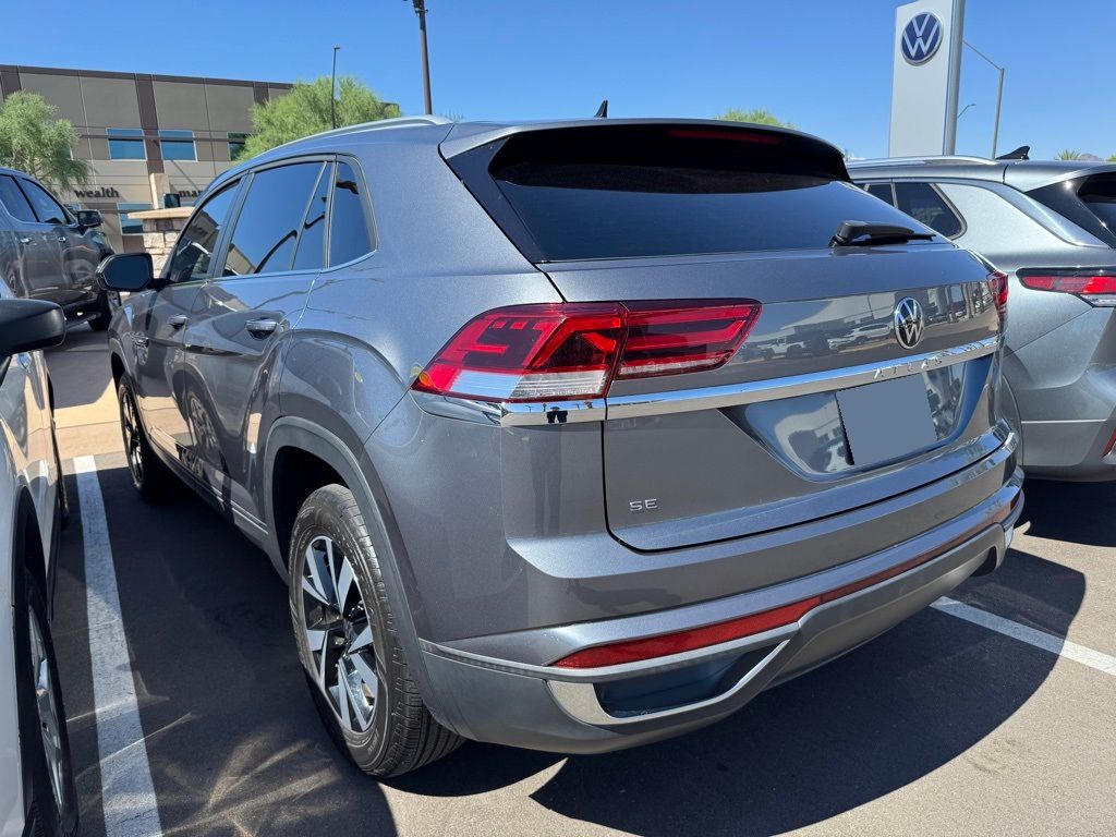 Thumbnail: 2022 Volkswagen Atlas - 4