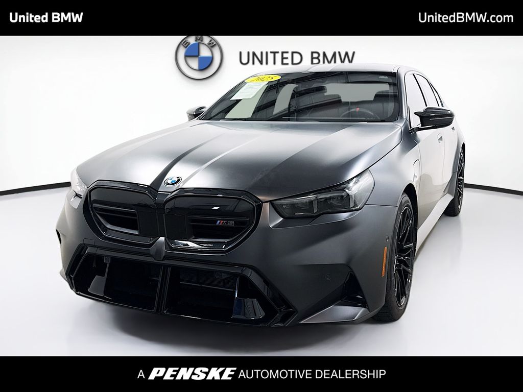 Thumbnail: 2025 BMW M5 - 1