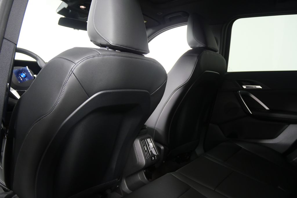 Thumbnail: 2026 BMW X1 - 16