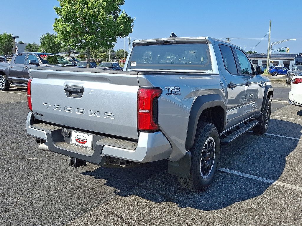 Thumbnail: 2025 Toyota Tacoma - 4
