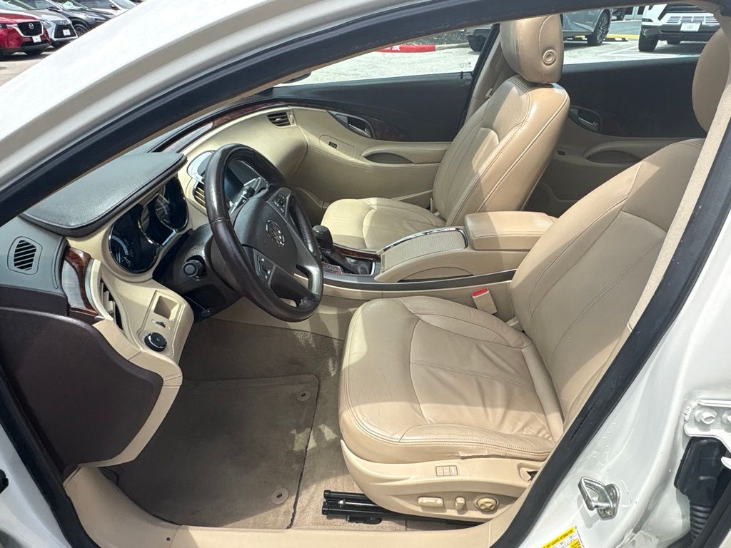 Thumbnail: 2013 Buick LaCrosse - 17