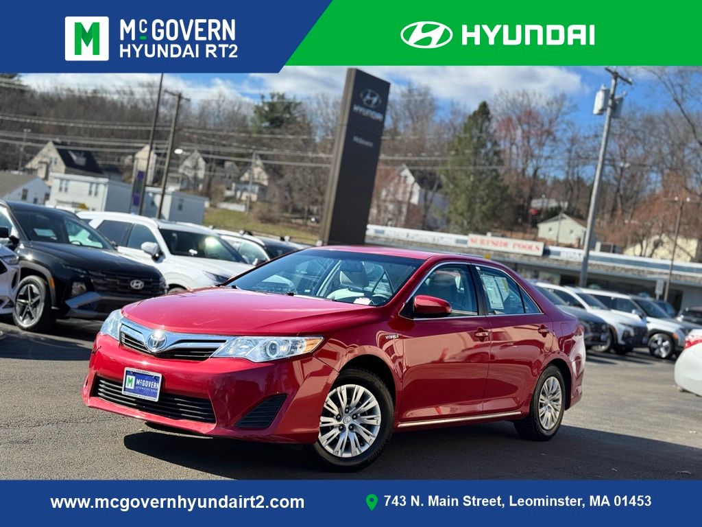 2014 Toyota Camry Hybrid LE FWD