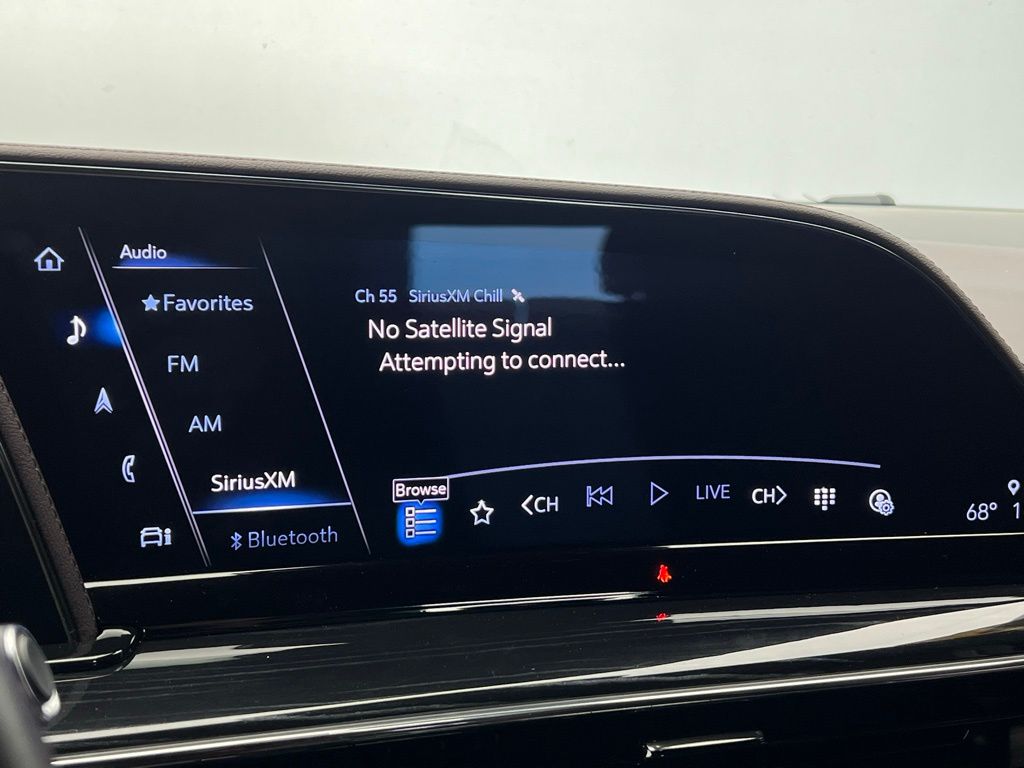 Thumbnail: 2023 Cadillac Escalade - 16