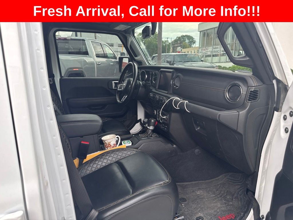 2022 Bright White Clearcoat Jeep Wrangler Unlimited Sahara High Altitude 4X4 SUV