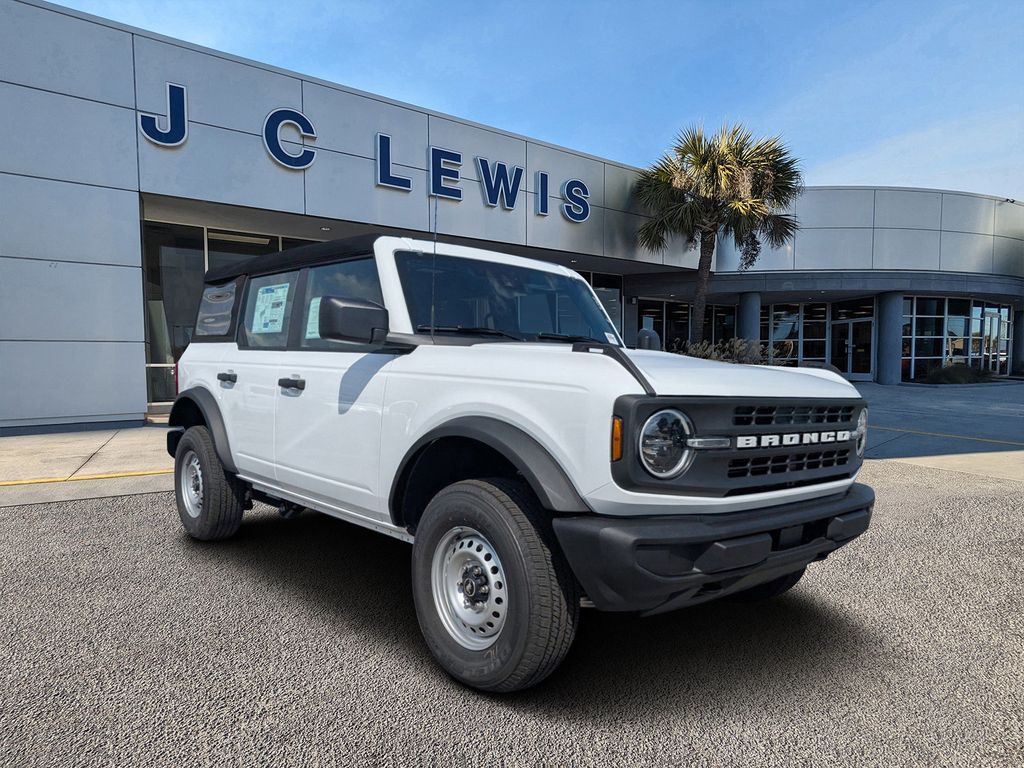 2025 Ford Bronco 