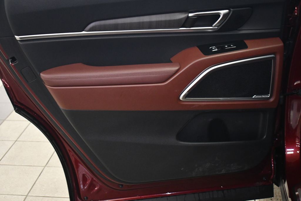 Thumbnail: 2023 Kia Telluride - 27