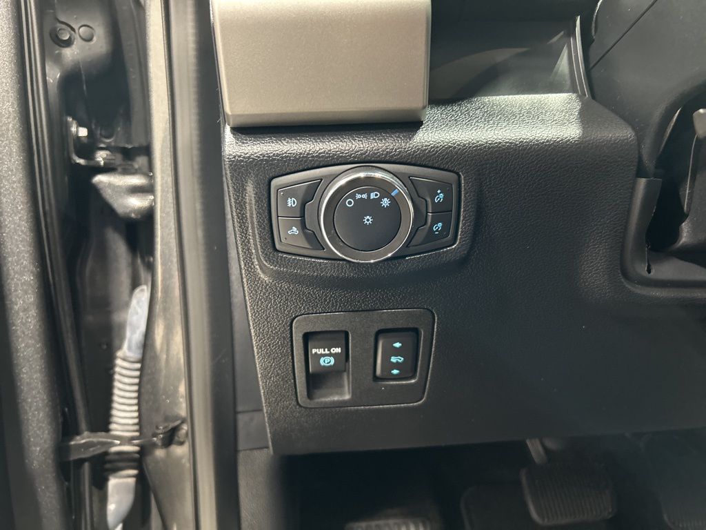 used 2020 Ford F-150 car, priced at $27,996