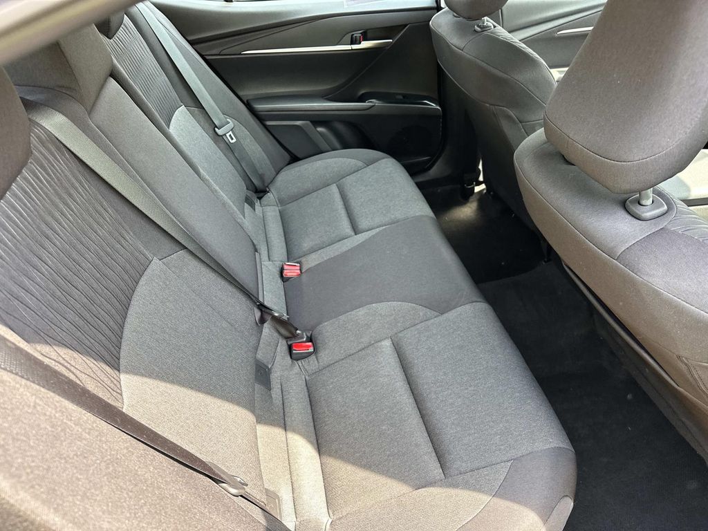 Thumbnail: 2025 Toyota Camry - 22