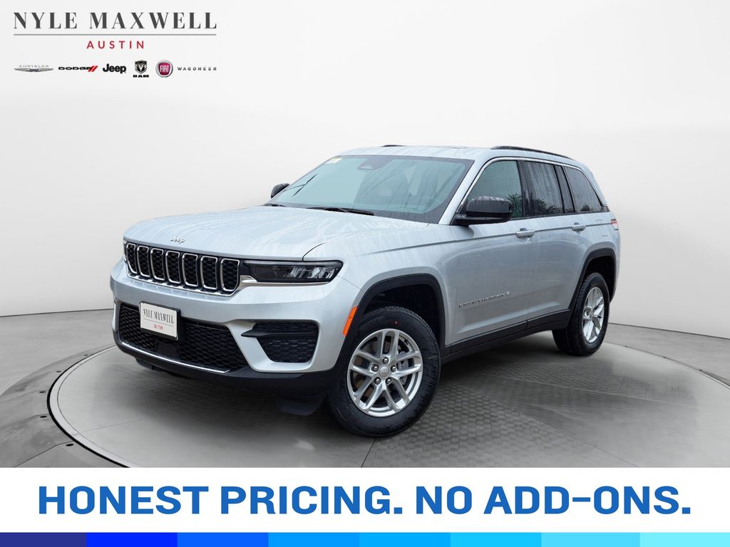 New Car 2025 Jeep Grand Cherokee  Laredo For Sale Under $35,000 In Austin, Texas