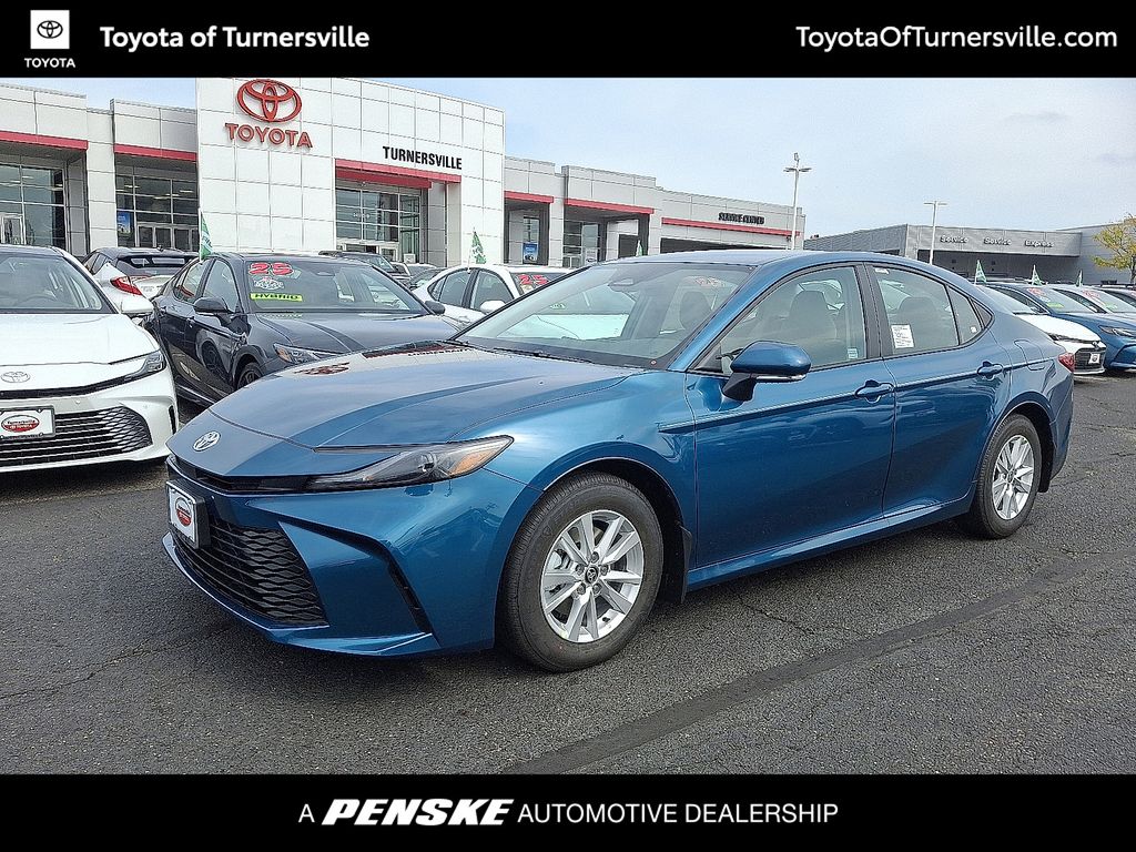 Thumbnail: 2025 Toyota Camry - 1