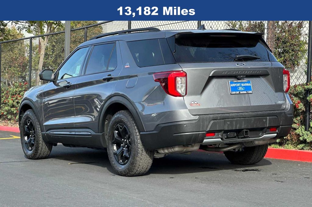 2022 Ford Explorer Timberline 8