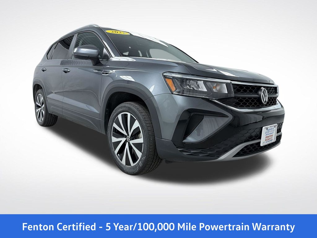 Platinum Gray Metallic 2022 Volkswagen Taos SUV / Crossover All-Wheel Drive 7-Speed Dual Clutch