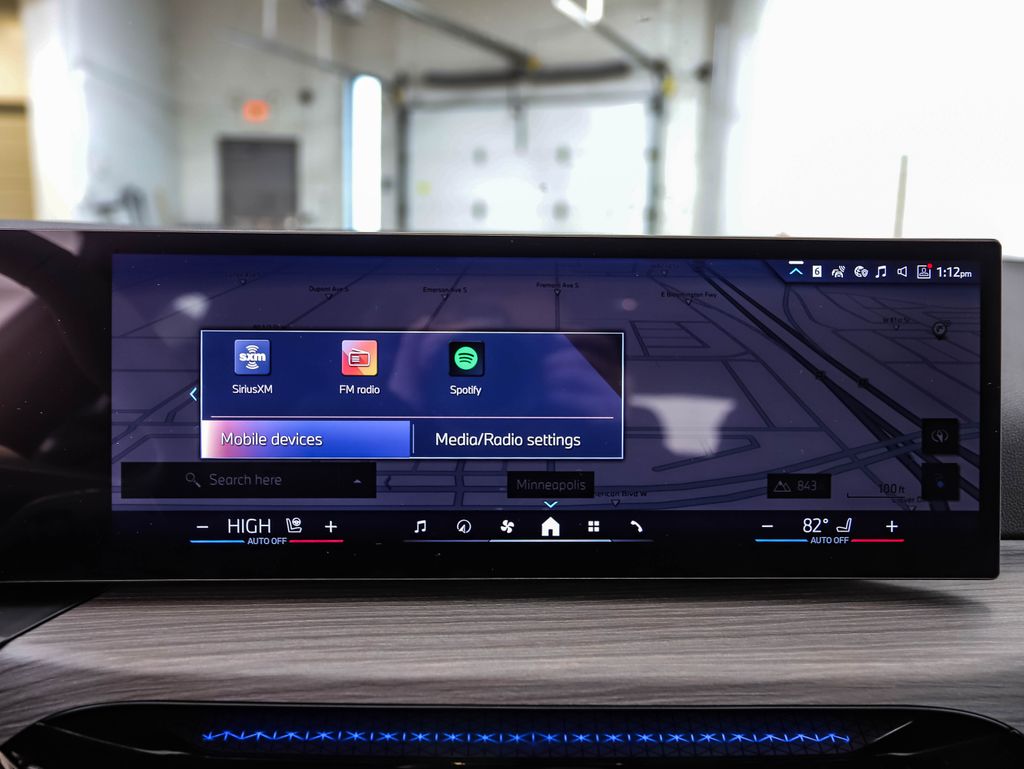 Thumbnail: 2026 BMW i4 - 17