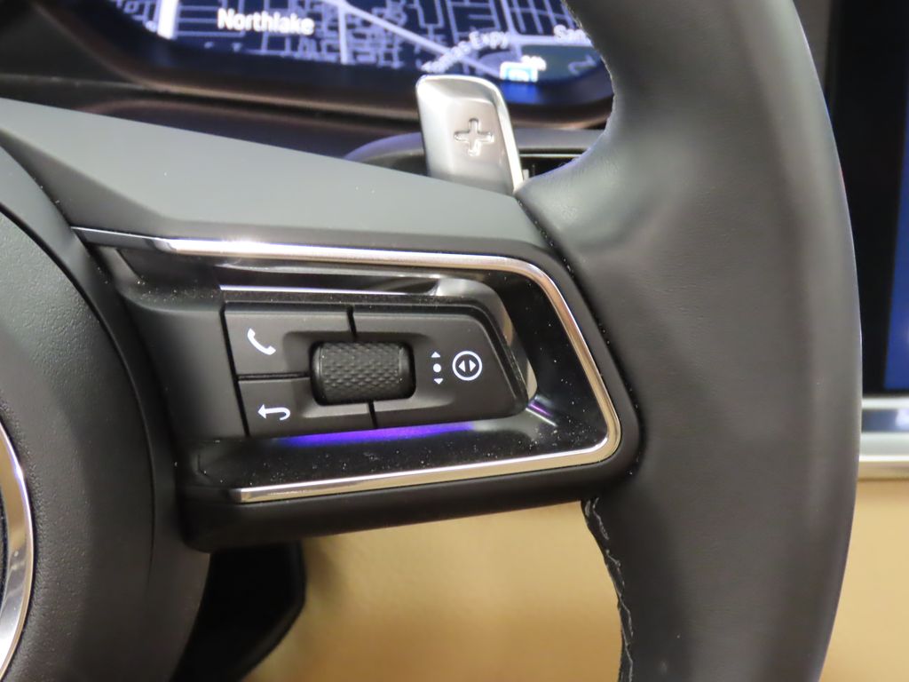Thumbnail: 2023 Porsche Panamera - 21