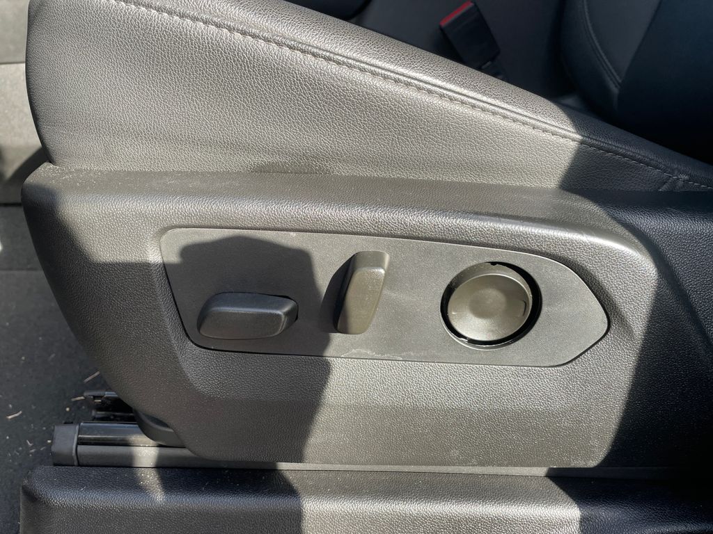 2022 Chevrolet Tahoe Z71 photo 3