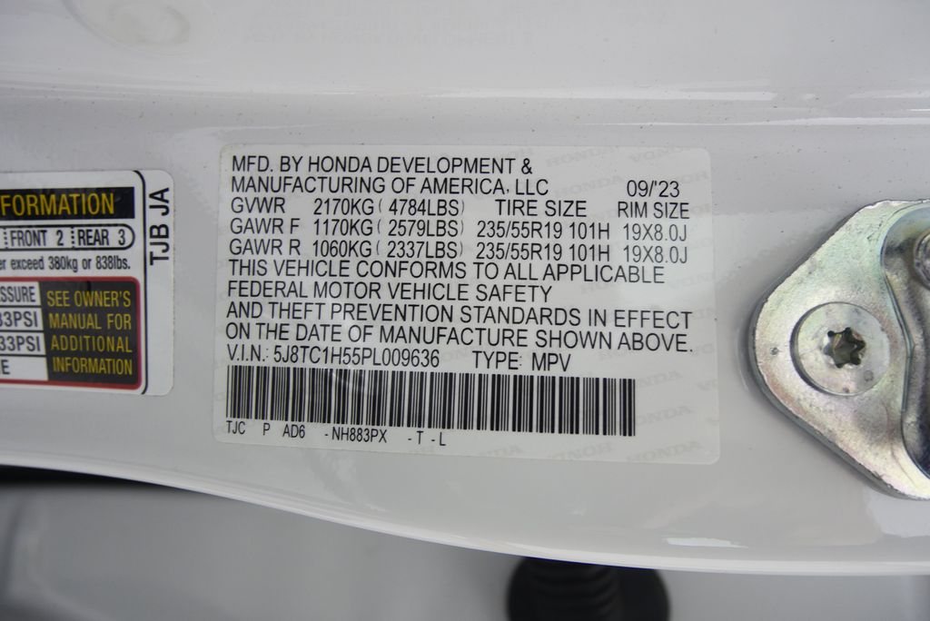 Thumbnail: 2023 Acura RDX - 32