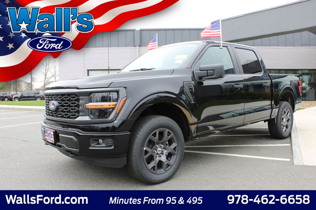 Agate Black Metallic 2026 Ford F-150 Pickup Truck Four-Wheel Drive Automatic