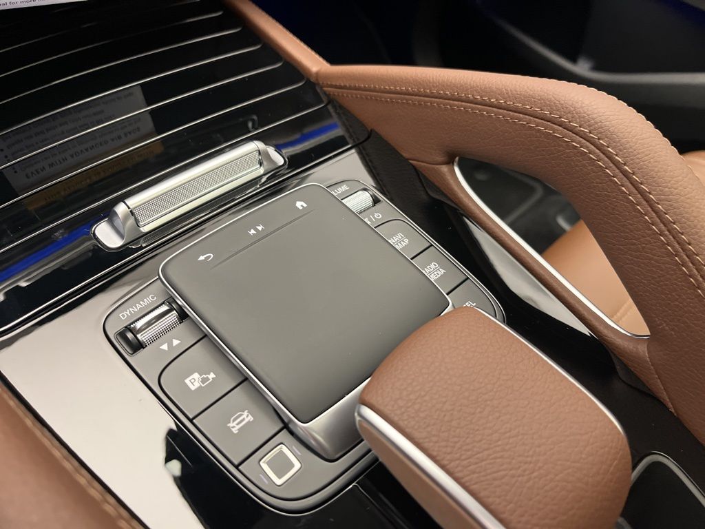 Thumbnail: 2026 Mercedes-Benz GLE - 20