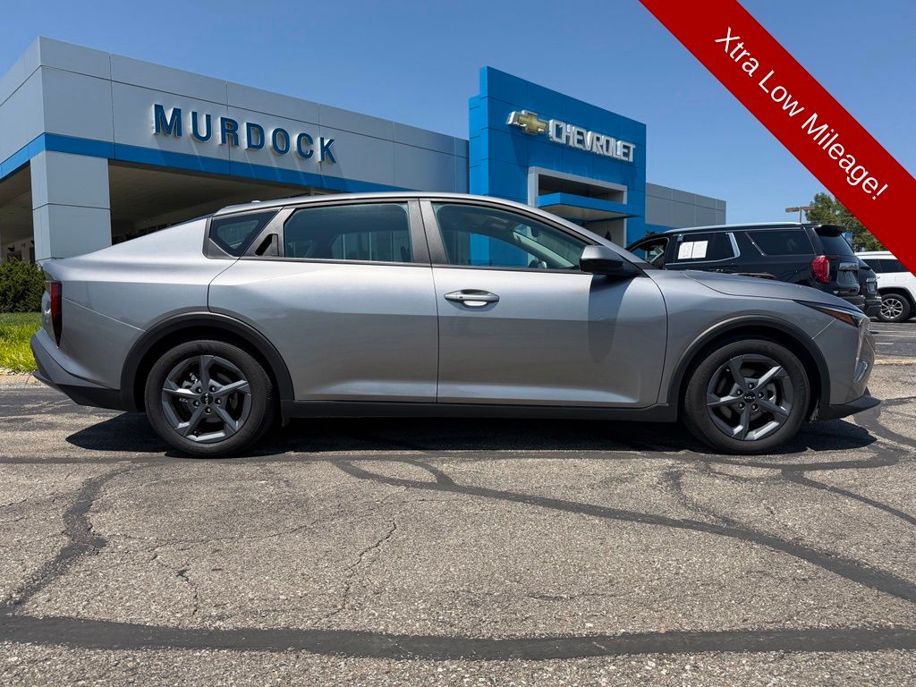 Steel Gray 2025 Kia K4 Sedan Front-Wheel Drive Continuously Variable Transmission