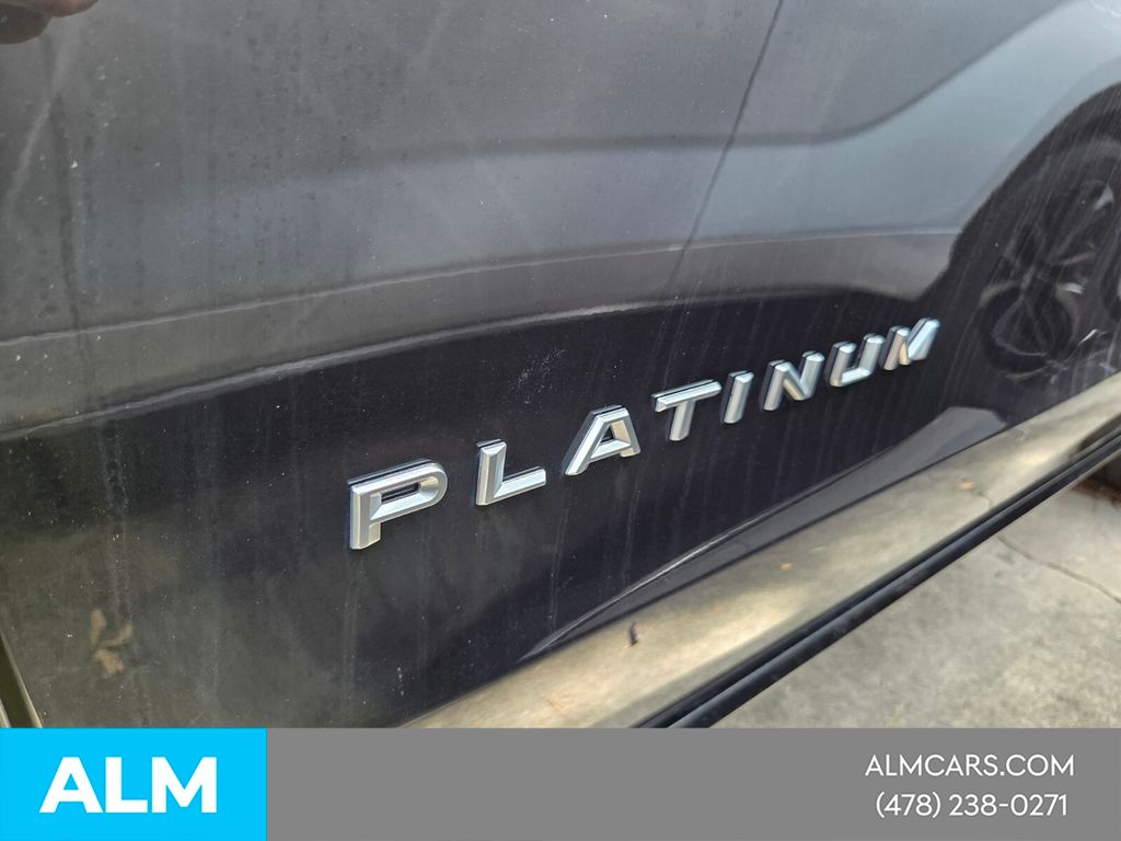 Used 2025 Black Ford Platinum image 3