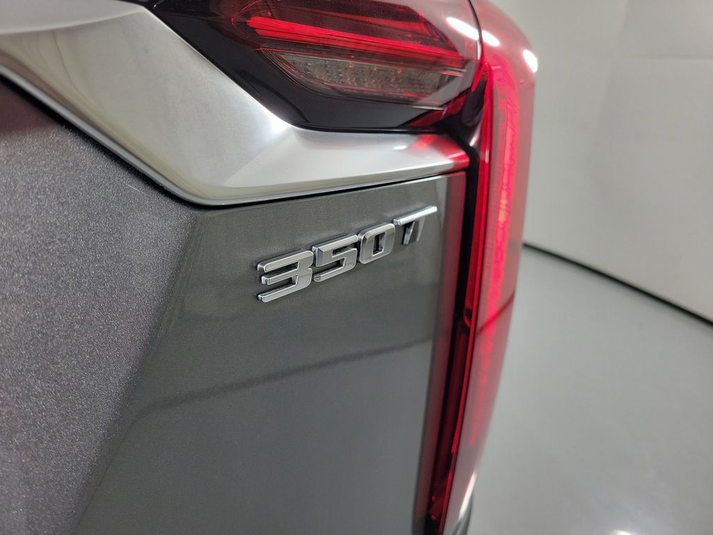 2024 Cadillac XT6 Luxury - 4