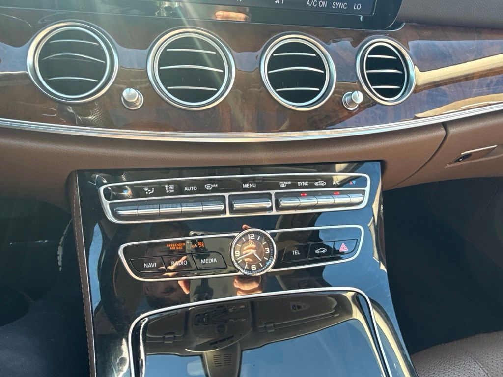 Used 2017 Brown Mercedes-Benz E 300 image 30
