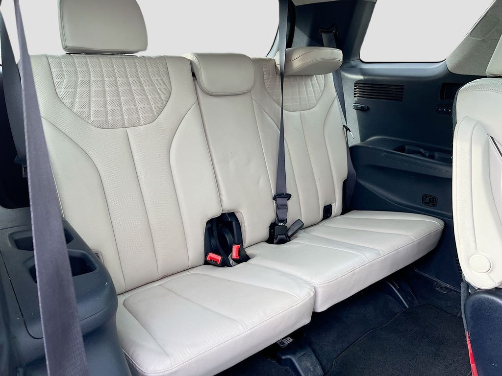 Used 2023 Gray Hyundai Limited image 30