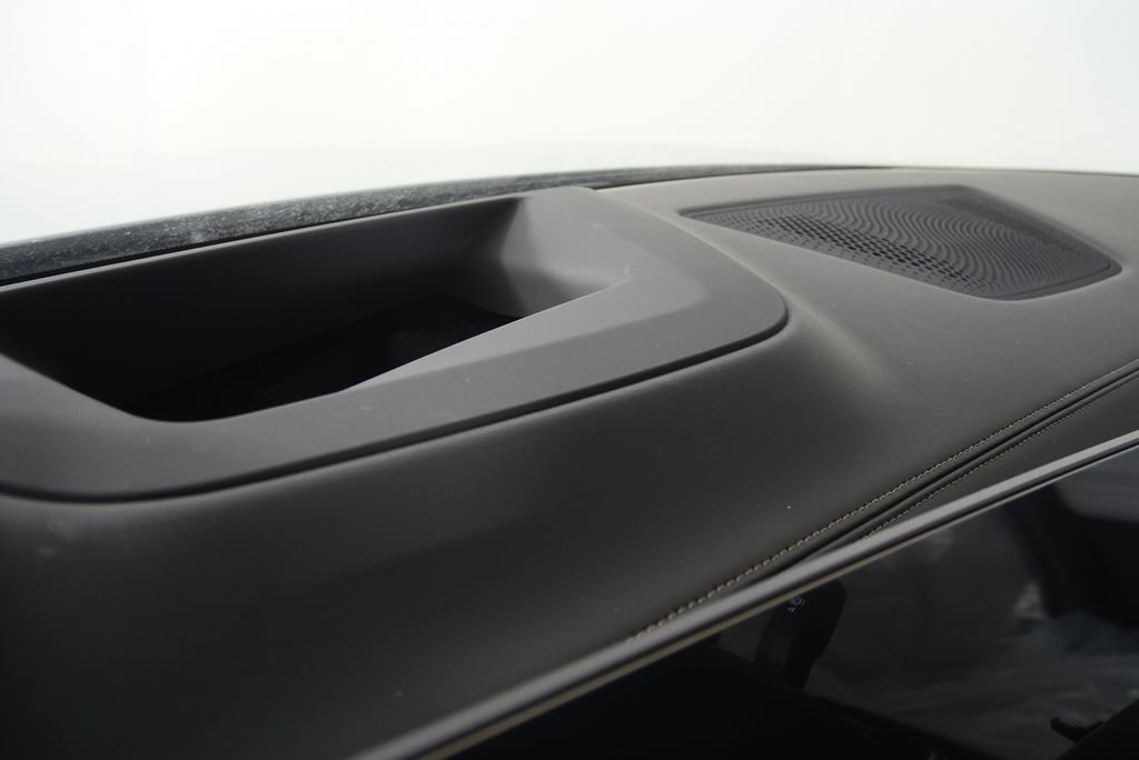 Thumbnail: 2026 BMW X5 - 19