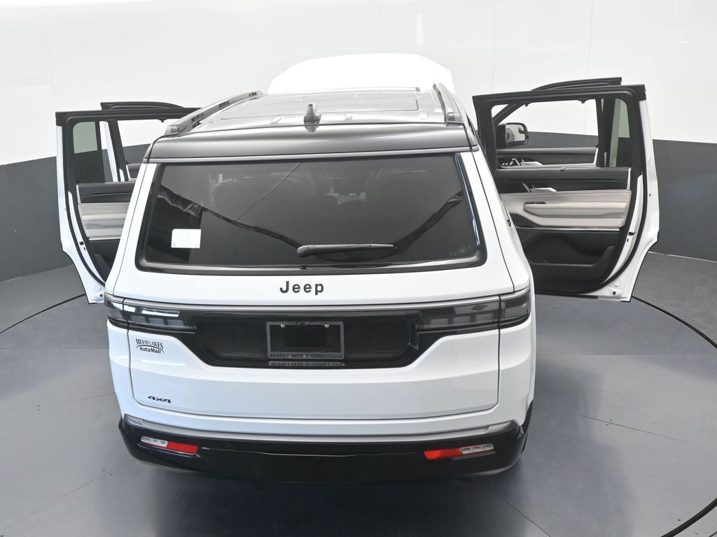 New 2026 Bright White Clearcoat Jeep Summit Obsidian image 68