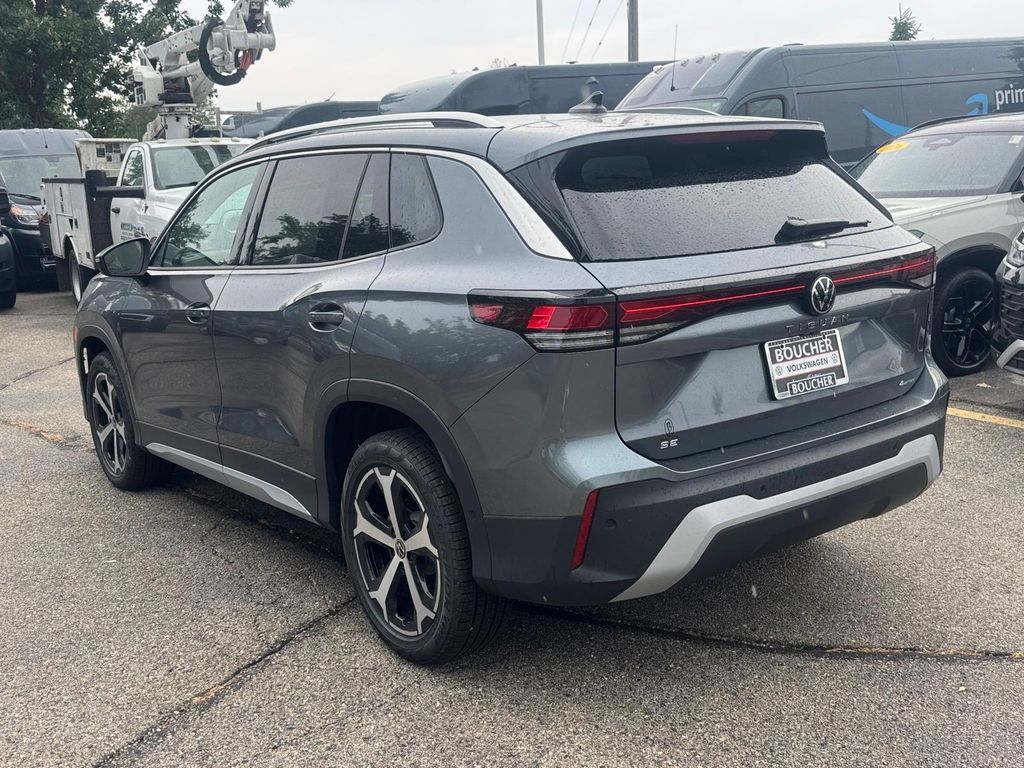 New 2026 Platinum Gray Metallic Volkswagen 2.0T SE image 3