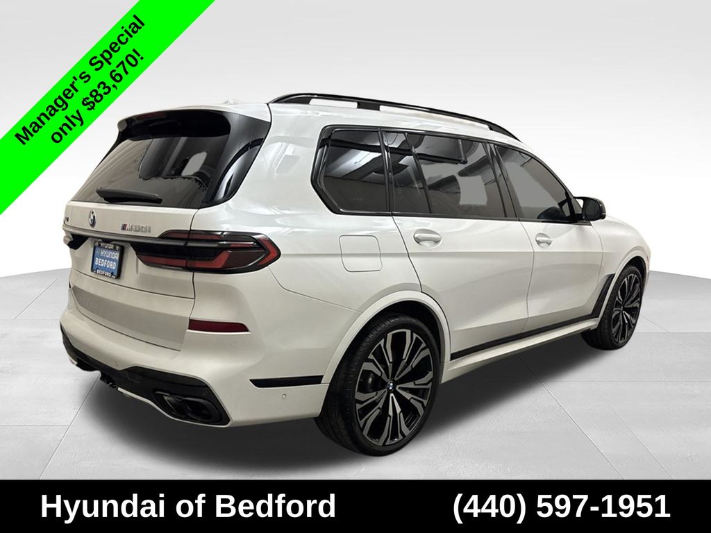 2025 BMW X7 M60i - Image 5
