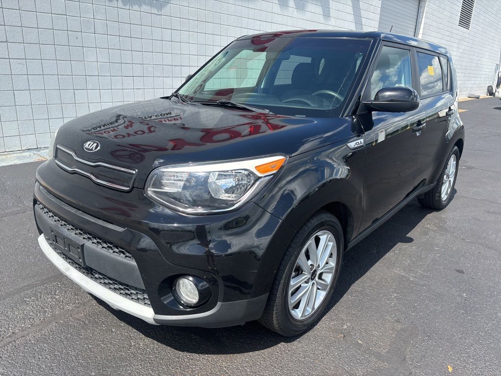 2019 Kia Soul 2.0L + 6 A/T's photo