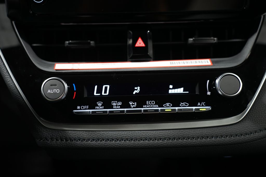 2025 Toyota Corolla SE 20