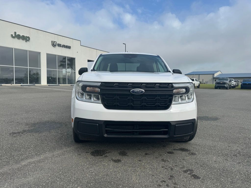 View vehicle photo 2