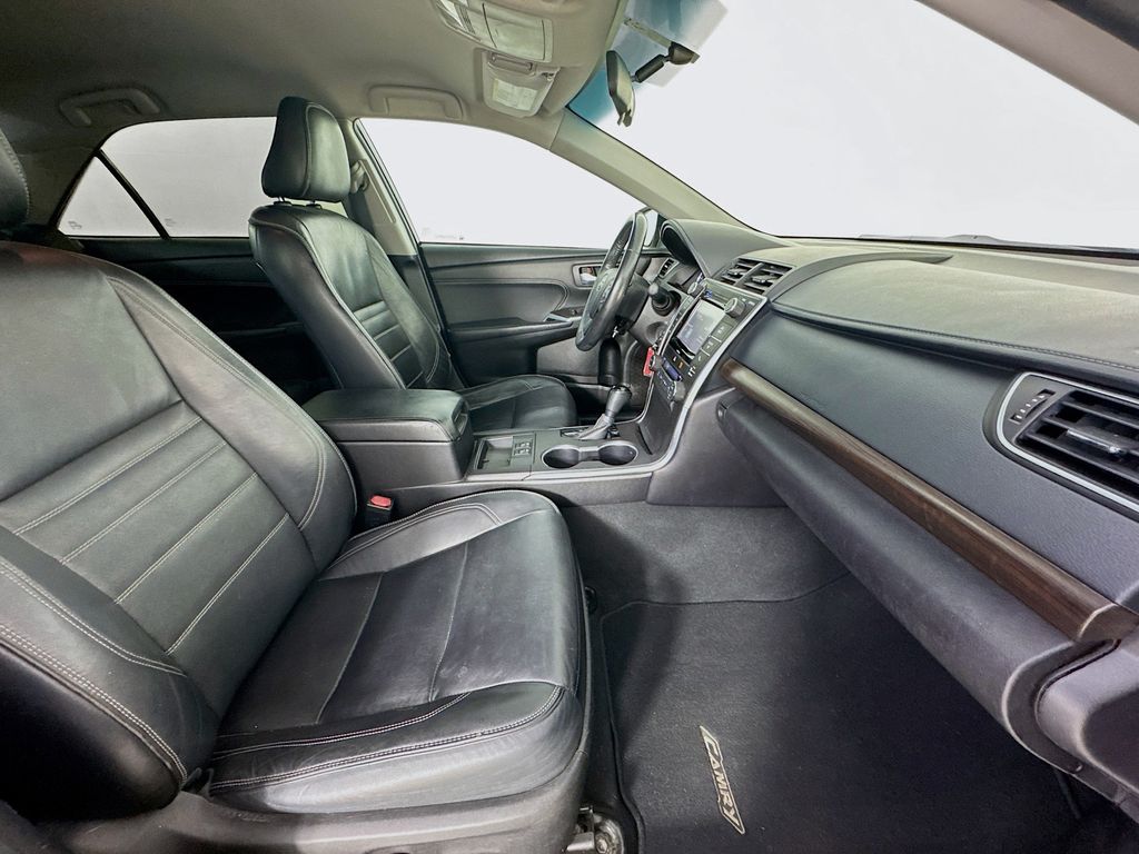 Used Car 2016 Toyota Camry  Xle For Sale Under $12,000 In Austin, Texas