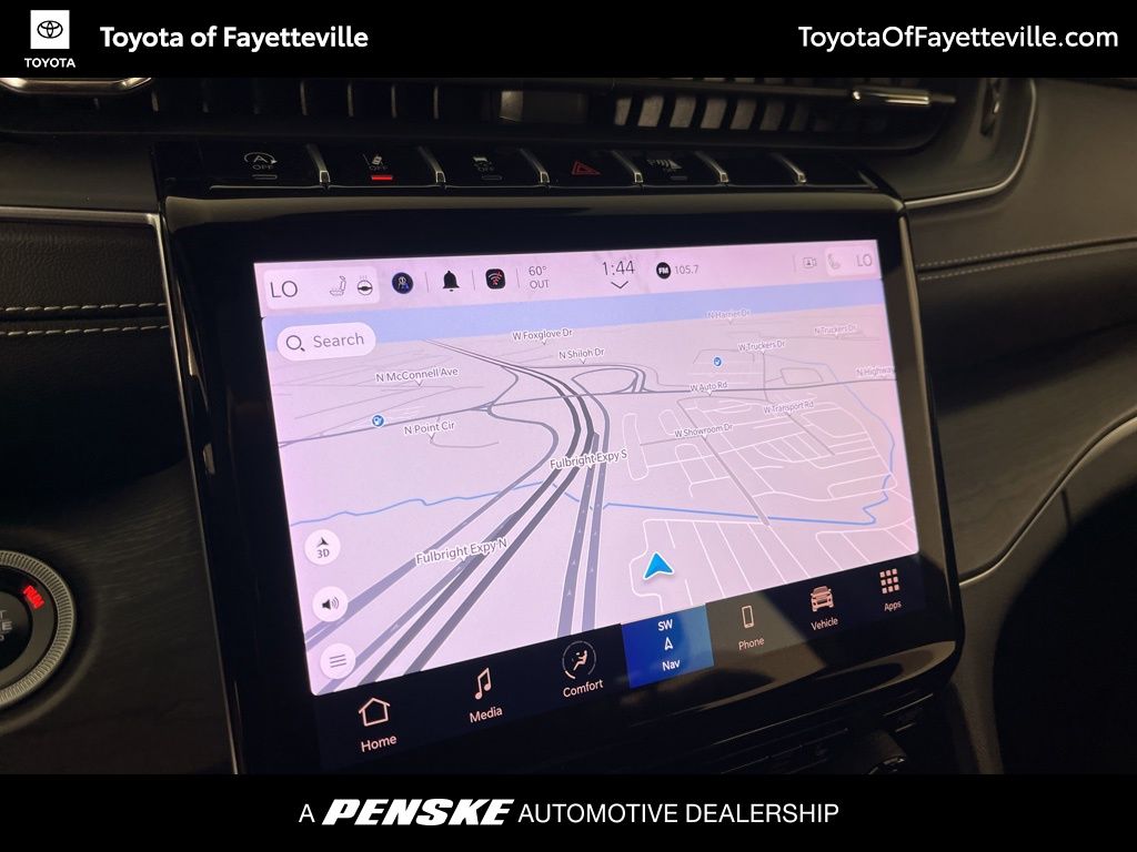 Thumbnail: 2024 Jeep Grand Cherokee L - 32