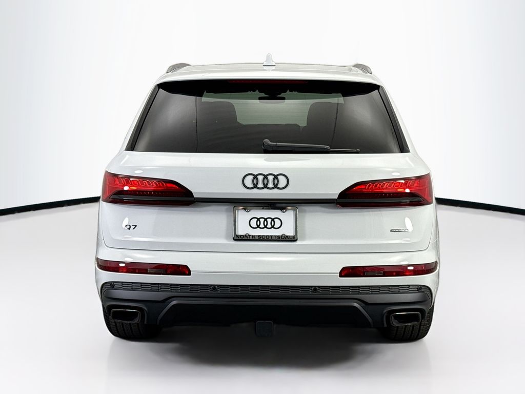 Thumbnail: 2026 Audi Q7 - 6