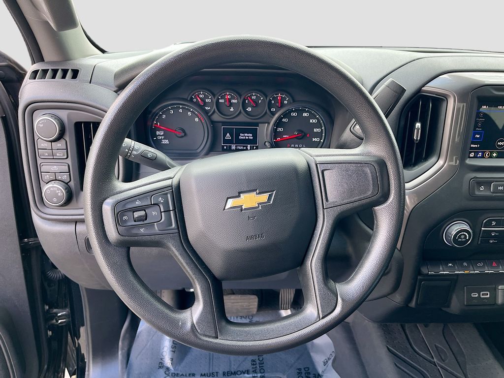 Used 2025 Black Chevrolet Custom image 11