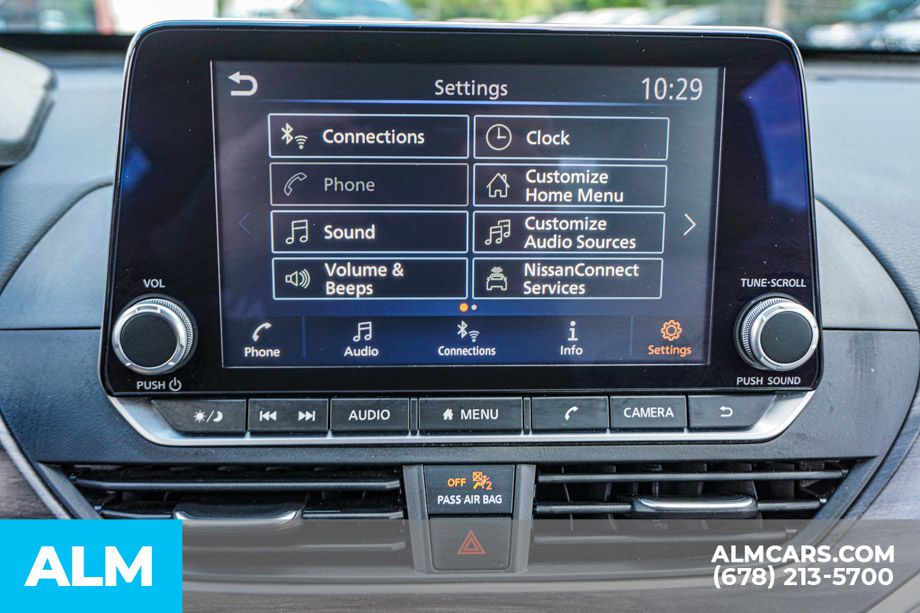 2025 Nissan Altima SV - Photo 34
