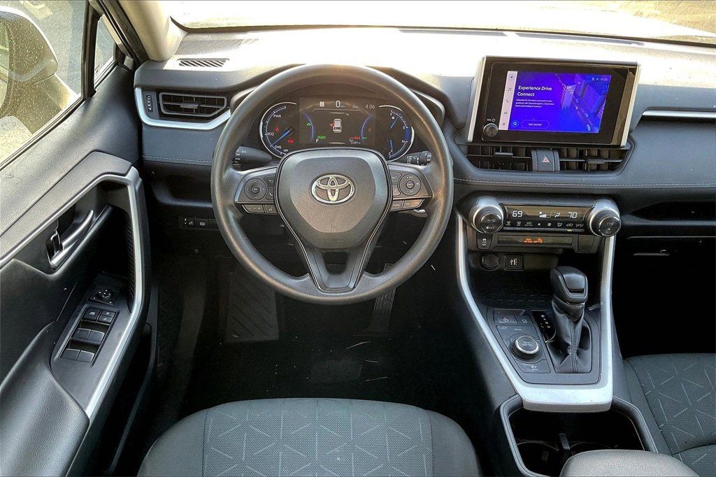 2024 Toyota RAV4 Hybrid